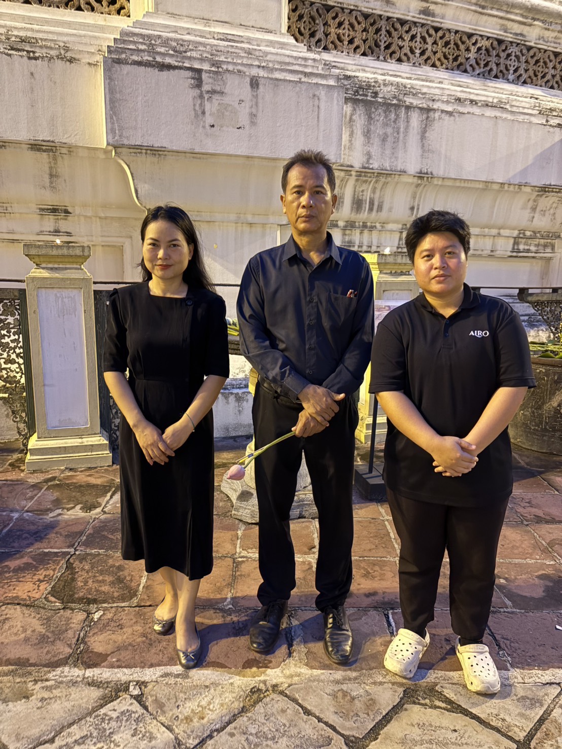 title - ส.ป.ก.นครปฐม เข้าร่วมพิธีจุดประทีป “1 ล้านดวงประทีปแห่งศรัทธา 1 ล้านความดี สืบสานมหาบารมี วิสาขบูชาโลก” และพิธีเวียนเทียน เนื่องในวันวิสาขบูชา ประจำปี 2569